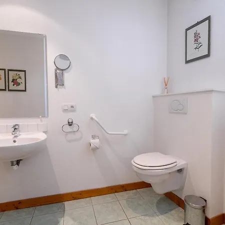 - La Cour St Fulrad Saint-Hippolyte (Haut-Rhin)