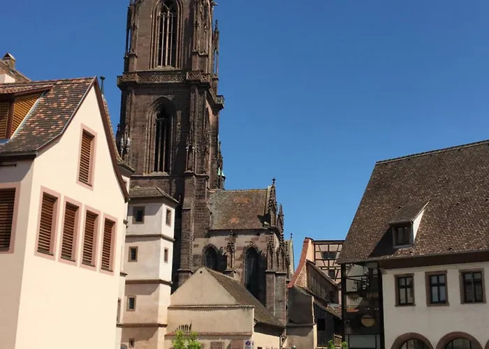 - La Cour St Fulrad * Saint-Hippolyte (Haut-Rhin)